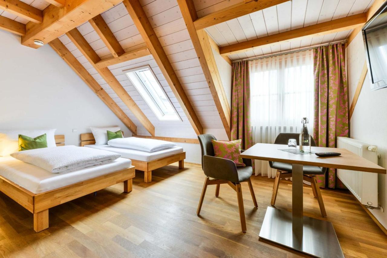 Bett'N Glueck - Uebernachtung & Fruehstueck Bed & Breakfast Zusmarshausen Exterior foto